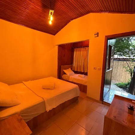 Kaptan Bungalows Cirali Olympos Guest house